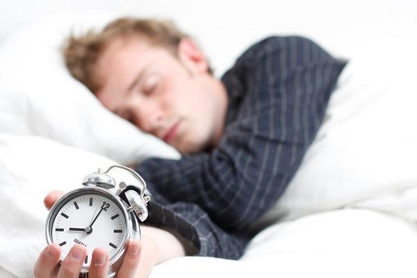 13 روش برای این که سریع تر به خواب برویم